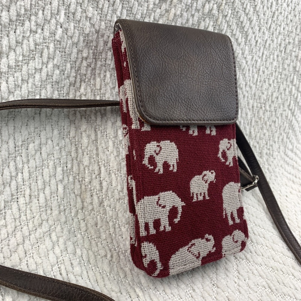 ThirtyOne Elephant Call Me Crossbody Cell Phone Credit‎ Card Wallet Purse Safari - Picture 4 of 16